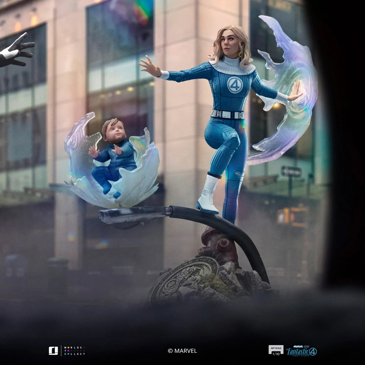 Iron Studios - The Fantastic Four: First Steps - Invisible Woman Bds Art Scale Statue 1/10