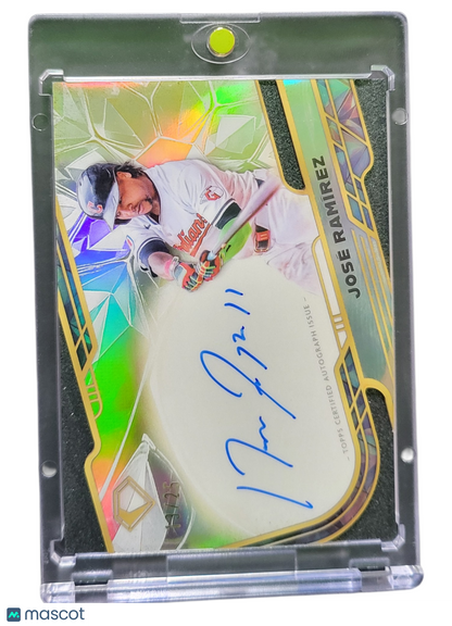 2025 Topps Diamond Icons Chrome Autograph José Ramírez #Acc-Jra