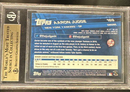 2017 Topps Chrome Catching Aaron Judge #169 /250 BGS 9.5