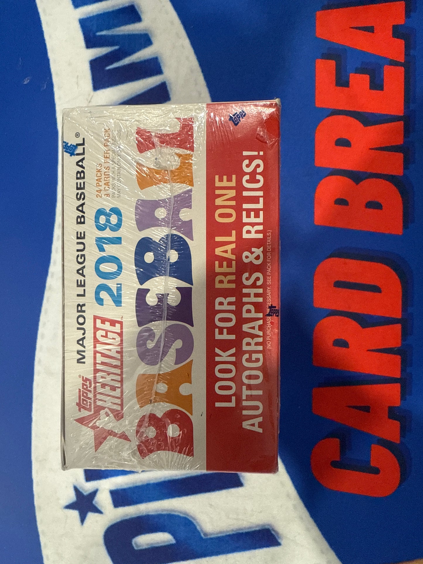 2018 Topps Heritage 24-Pack Retail Box