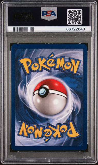 Dragonite - 19/62 - Fossil - 1999 Pokemon - PSA 9