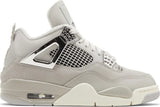 Jordan 4 Retro
Frozen Moments (W)