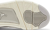 Jordan 4 Retro
Frozen Moments (W)
