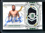 2024 Topps Royalty Justin Gaethje Regalia Relic Signatures Green /5 (Edge Damage)