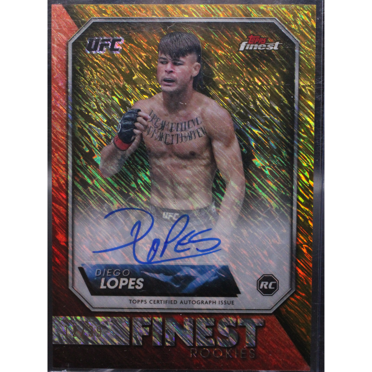 2024 Topps Finest UFC - Diego Lopes Rfa-Dl - Gold Shimmer Auto /39