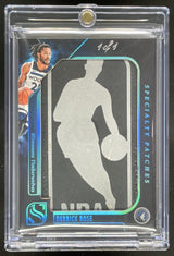 2024-25 Panini Silhouette Specialty Patches Logo Man #SP-DRS Derrick Rose /1