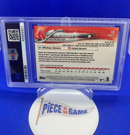 Rafael Devers 2018 Topps Series 1 PSA 10 Batting Rc